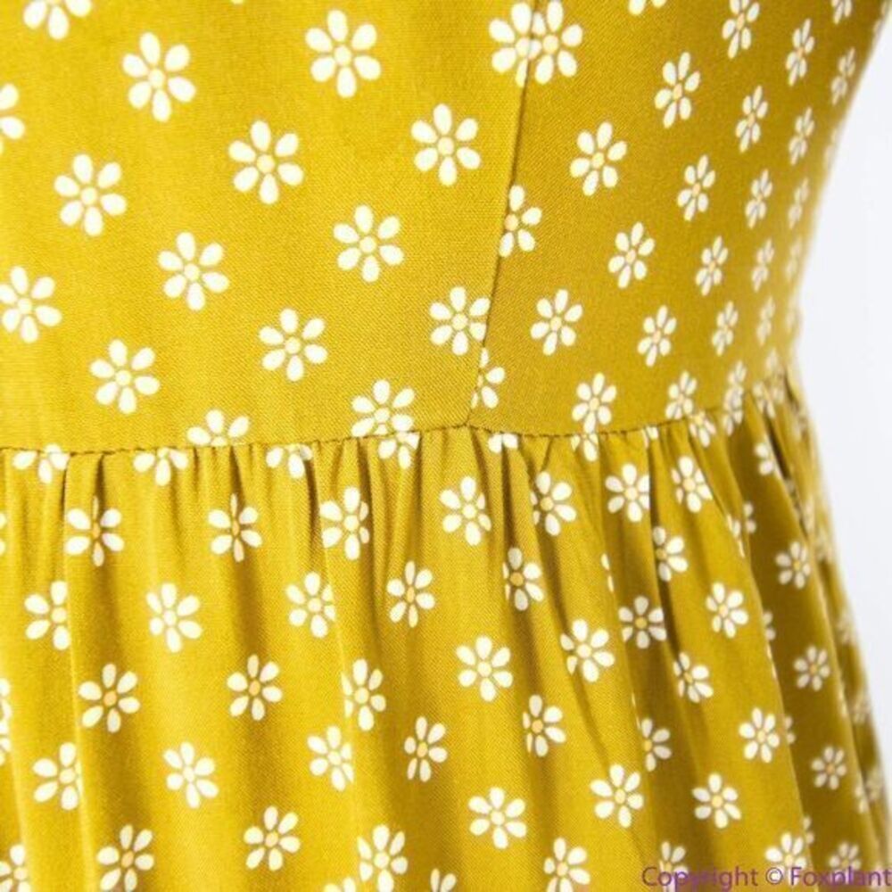 NEW Madewell V-Neck Tiered Button-Front Midi Dress in Daisies‎ Forever, 00 - Picture 9 of 16